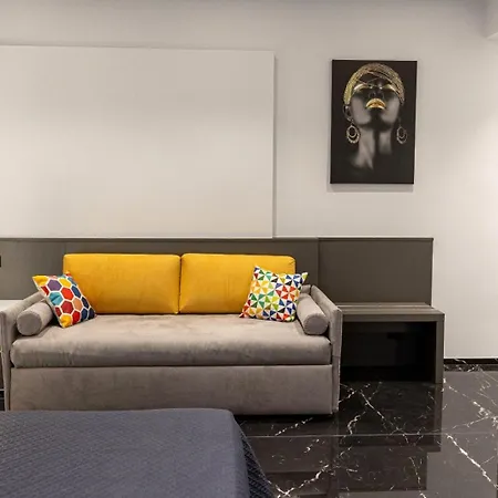 Maison Palla E Partner's 게스트하우스 4*