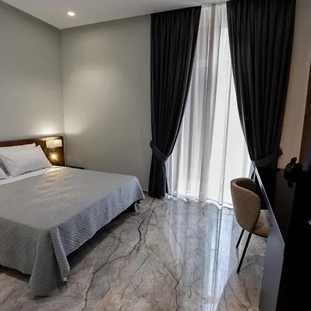 Maison Palla E Partner's Гостевой дом Неаполь