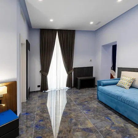 Гостевой дом Maison Palla E Partner's Неаполь